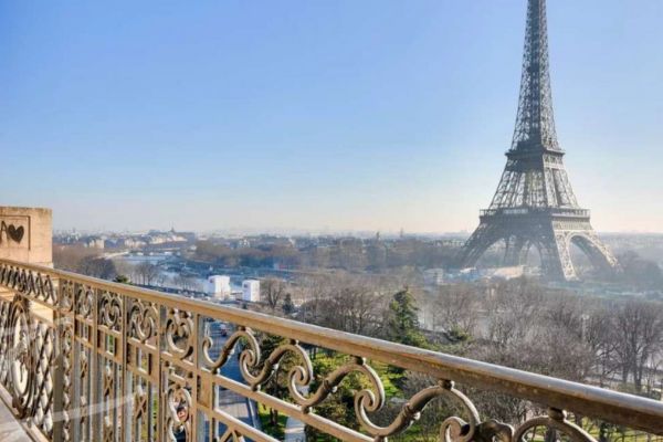 holiday dreaming - paris apartment